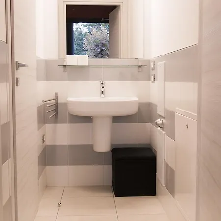 House Sant'orsola アパートホテル ボローニャ