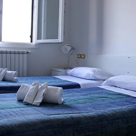 Aparthotel City House Sant'orsola 3*