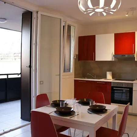 Aparthotel City House Sant'orsola 3*